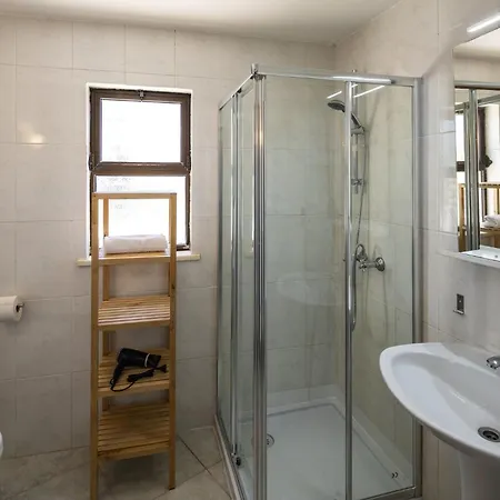 Charming Algarve Quinta Luz 9 Bedrooms Large Pool Snooker Table Villa Silves