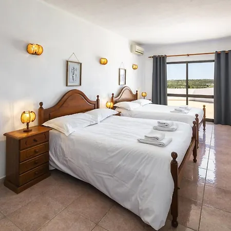 Charming Algarve Quinta Luz 9 Bedrooms Large Pool Snooker Table