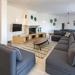 Charming Algarve Quinta Luz 9 Bedrooms Large Pool & Snooker Villa Silves